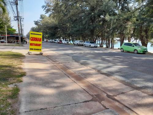 victory view rayong beach