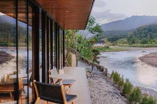 x3 tara resort