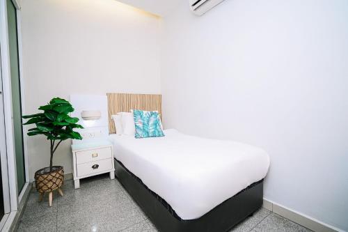 swing and pillows subang ss15