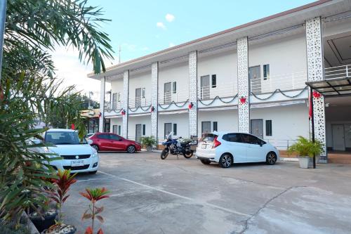 Dd Grand Hotel,,4 star