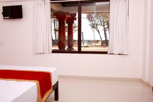 Relax Beach Inn,,5 star