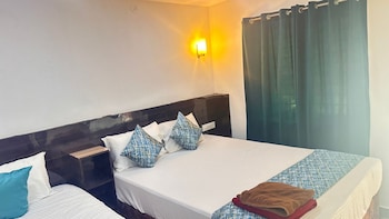 smj grand hotel and mahal