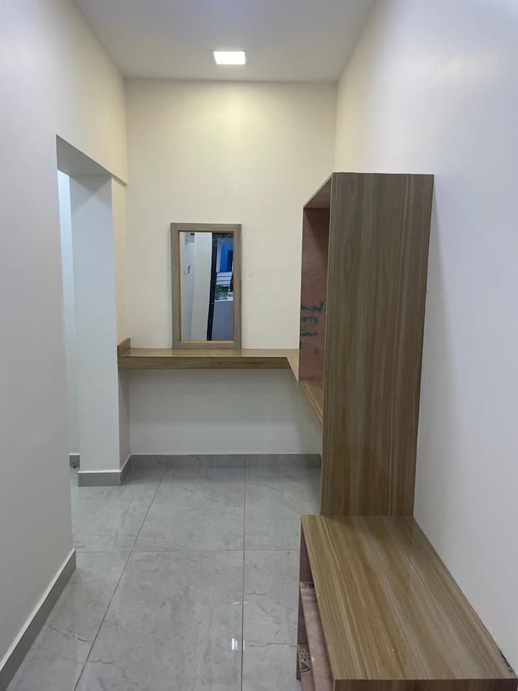 smj grand hotel and mahal