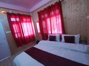 highlander homestay
