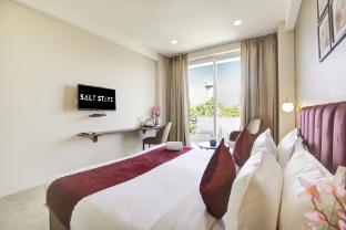 saltstayz select near sohna road city center
