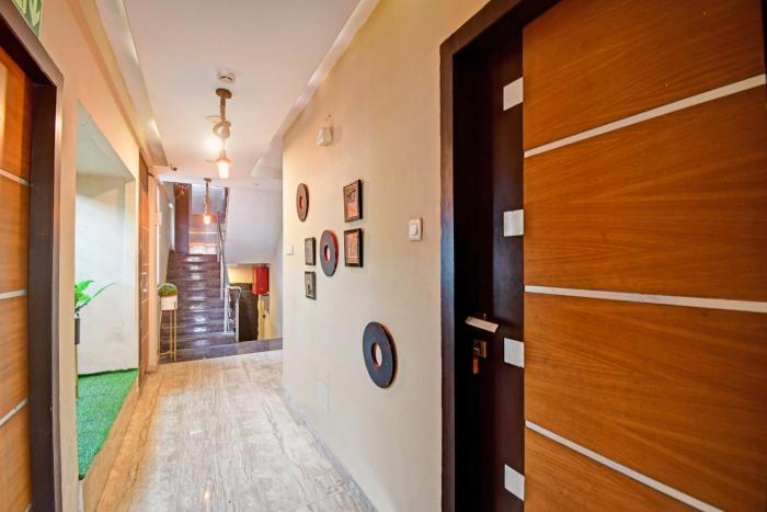 super collection o avenue regency near kalighat kali temple