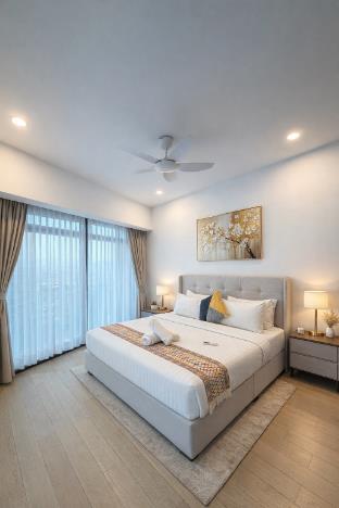 Crystal Suite At Eaton Klcc,,5 star
