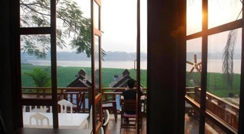 gins greenery resort