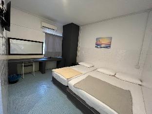 ria seaview hotel pd