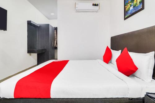 Hotel O Qualia Hotel Dilsukhnagar Near Dilsukhnagar Metro Station,,3 star