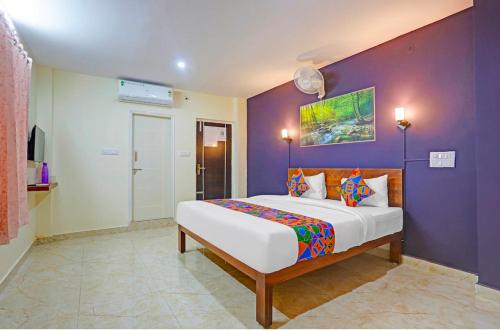 hotel o lavish residency