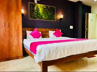 hotel o lavish residency