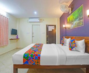 hotel o lavish residency