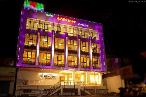 hotel abhijeet executive