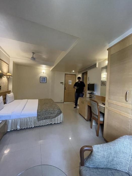 the deccan royaale shivaji nagar