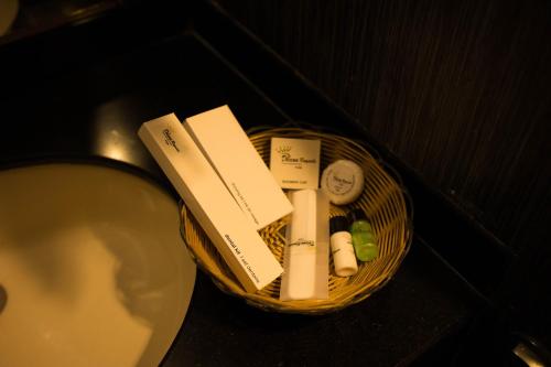 The Deccan Royaale, Shivaji Nagar,,3 star