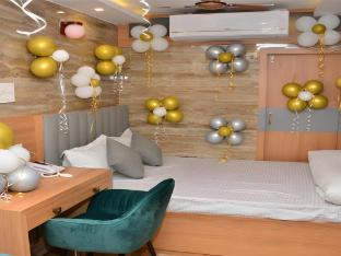 hotel the city of joy