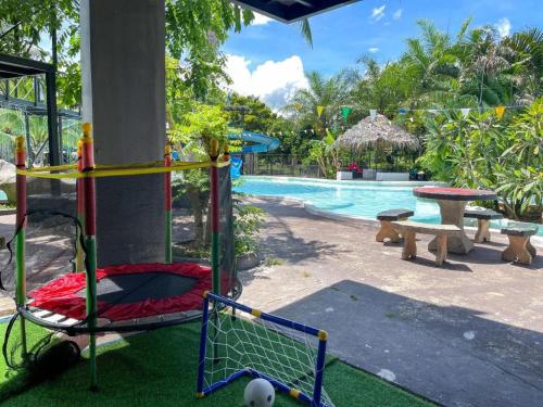 warehouse18 pool cafe resort