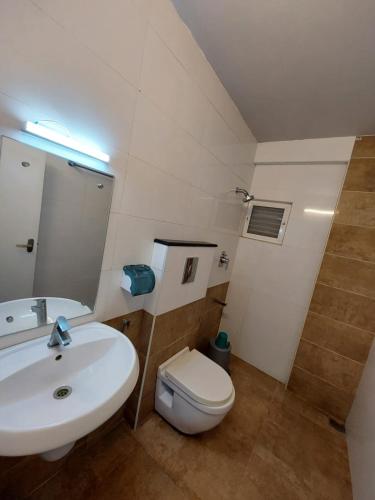 Sharp Suites,,2 star