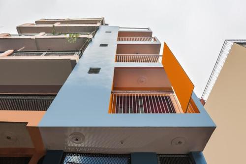 Lotus Stay -1 Min Walk In Nizamuddin Railway St,,3 star