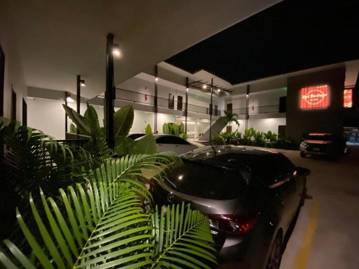 red heritage hotel