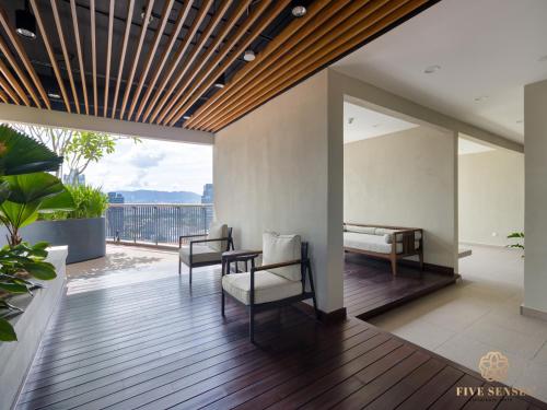 datum jelatek sky residence roam