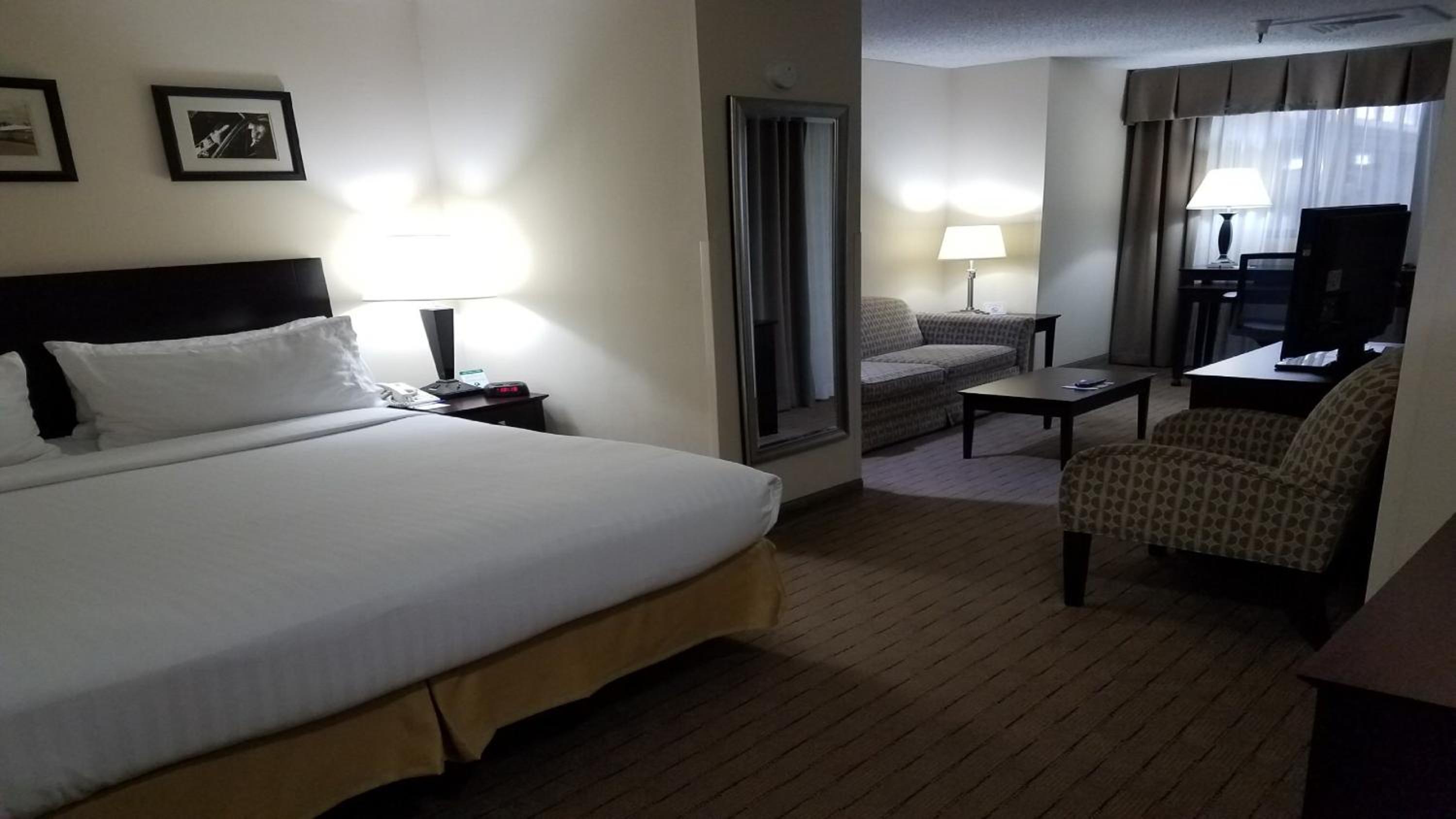 holiday inn express little rock airport by ihg