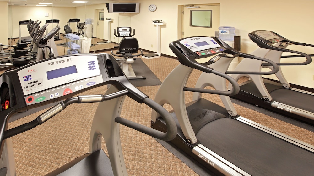 holiday inn express little rock airport by ihg