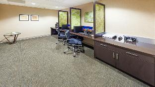 holiday inn express little rock airport by ihg