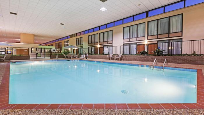 holiday inn express little rock airport by ihg