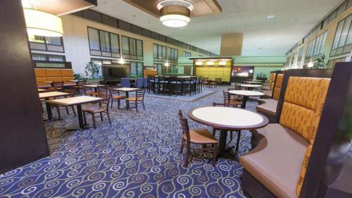 holiday inn express little rock airport by ihg