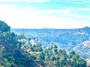 Hill Side Inn By Purple Tree Villa,,4 star