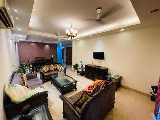 fortune home service apartment 4bhk j 191 saket