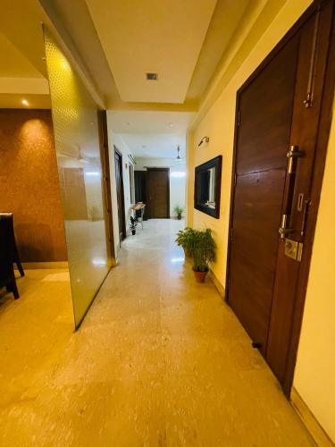 fortune home service apartment 4bhk j 191 saket