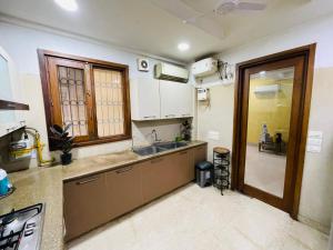 fortune home service apartment 4bhk j 191 saket