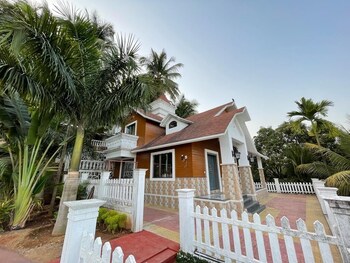 siddhant hill resort