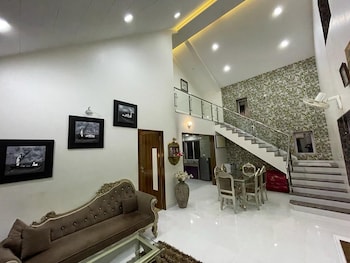 siddhant hill resort