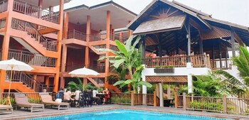rainforest huahin village hotel