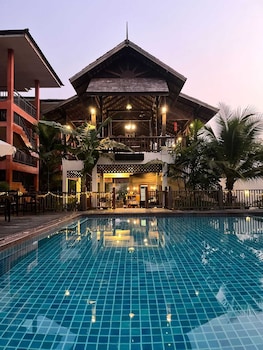rainforest huahin village hotel