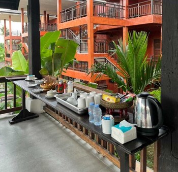 rainforest huahin village hotel