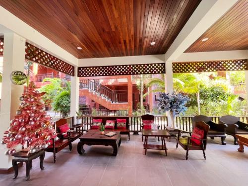 rainforest huahin village hotel