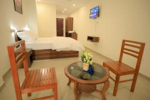 Glancy's Guest House,,5 star