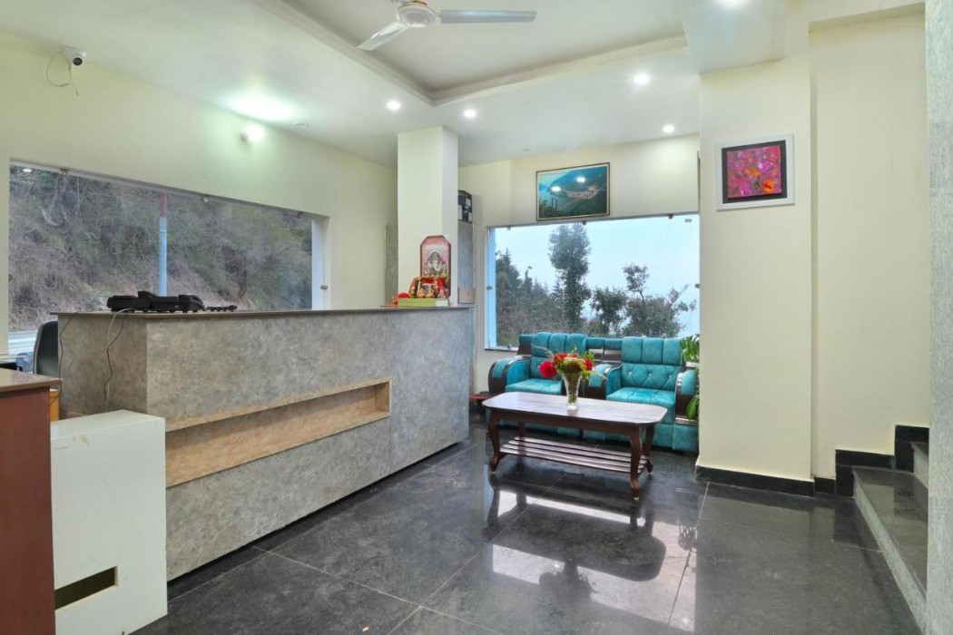 la riqueza dhanolti view