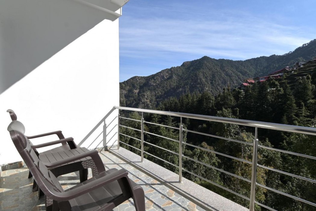 la riqueza dhanolti view