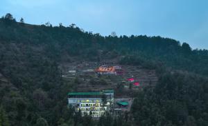 la riqueza dhanolti view