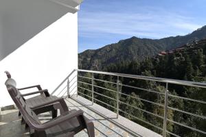 la riqueza dhanolti view