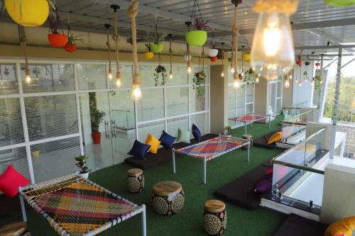 hotel opera sasan gir