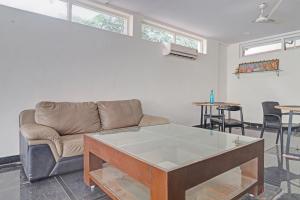 collection o ss metro ritz