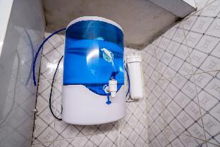 entire luxurious apartment with kitchen near metro