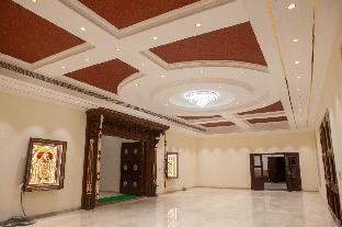 Varshinipalace,,5 star